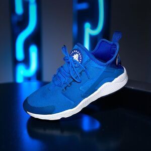 Rare 2015 Nike Air Huarache Run Ultra Photo Blue/White (Women's) Size 7